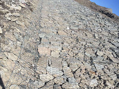 護坡石籠網(wǎng)工程案例圖片2